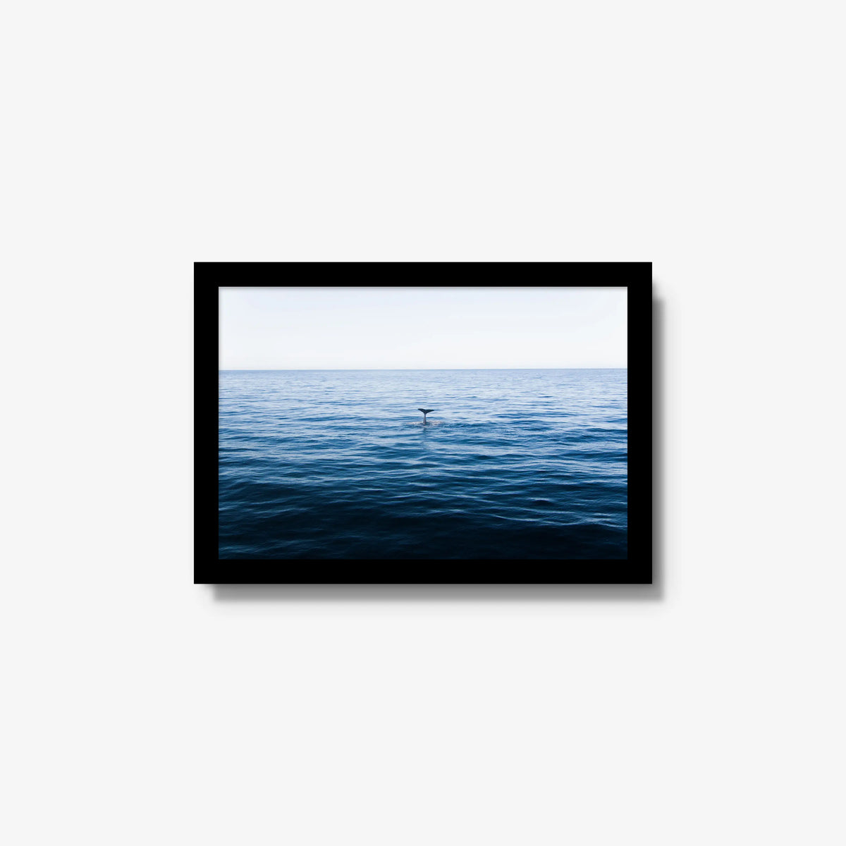 A Far — small / black / full
