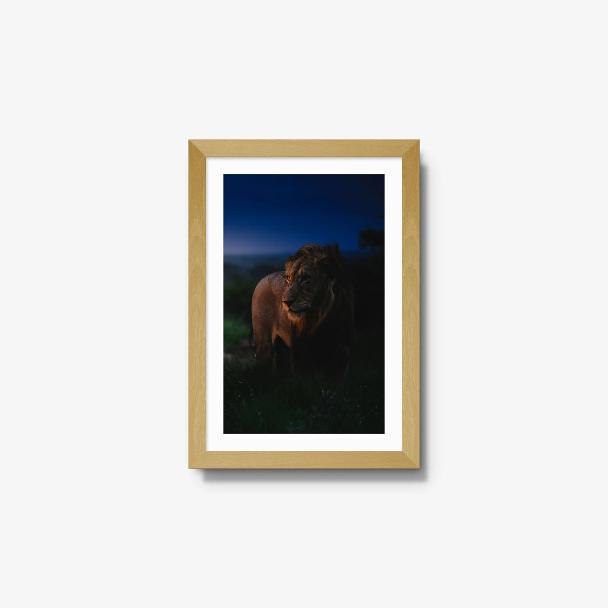 Between day and dark — small / natural / mat
