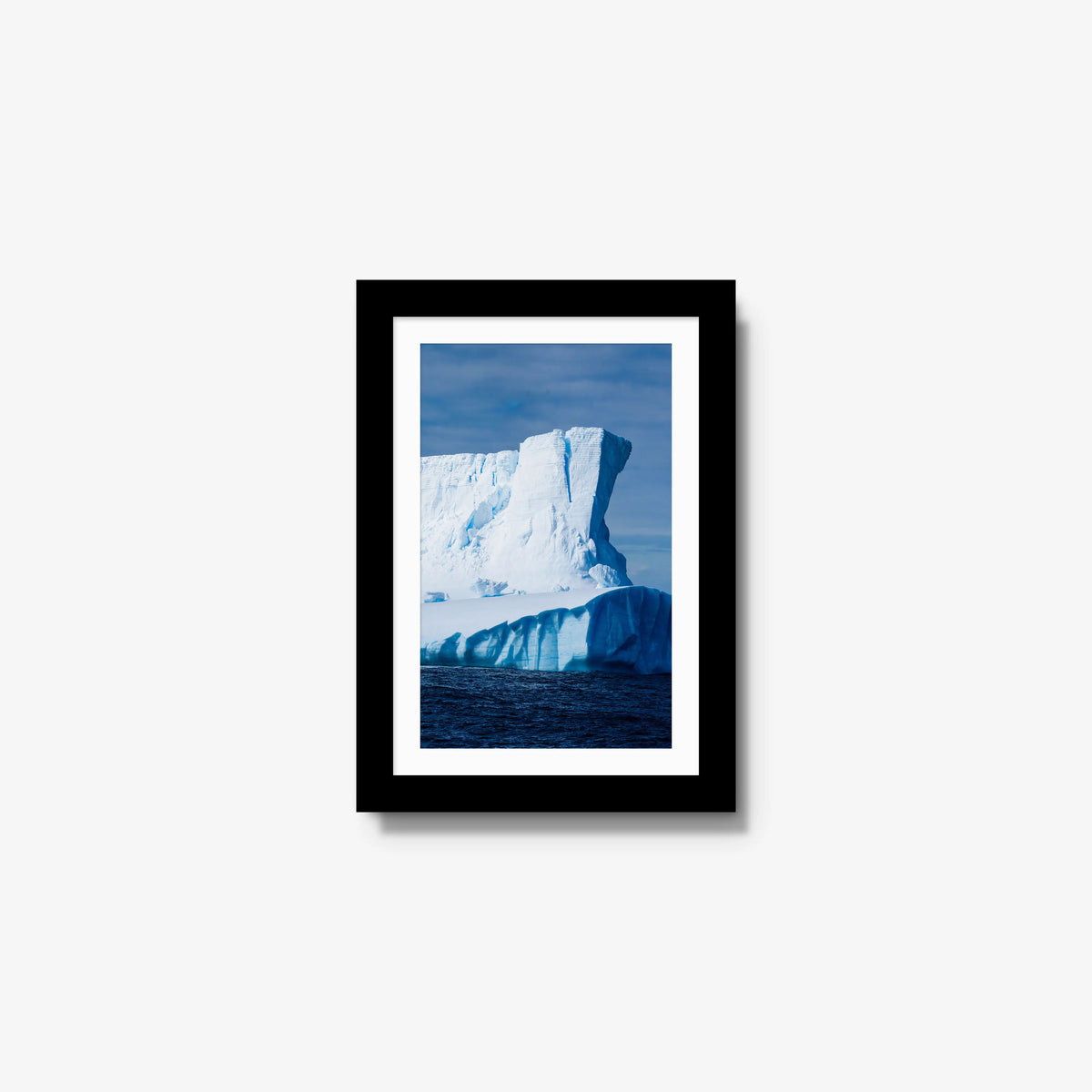 Drake Passage — mini / black / mat