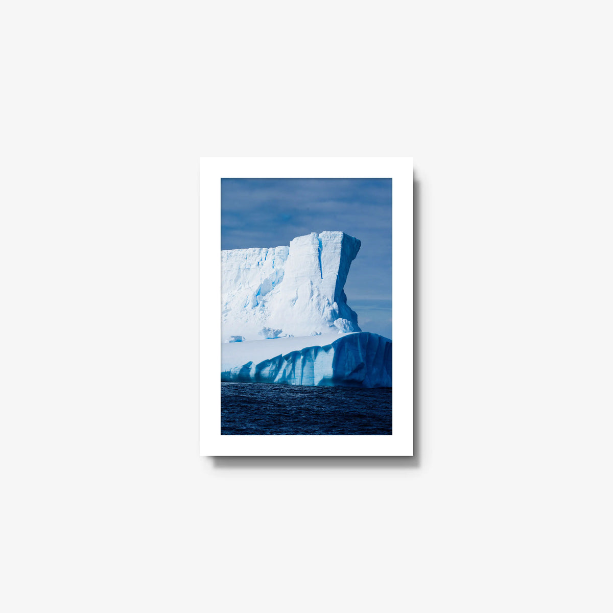 Drake Passage — mini / white / full